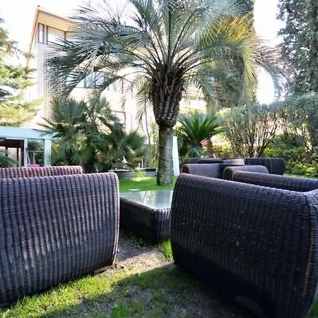 Hotell Cezanne 4*